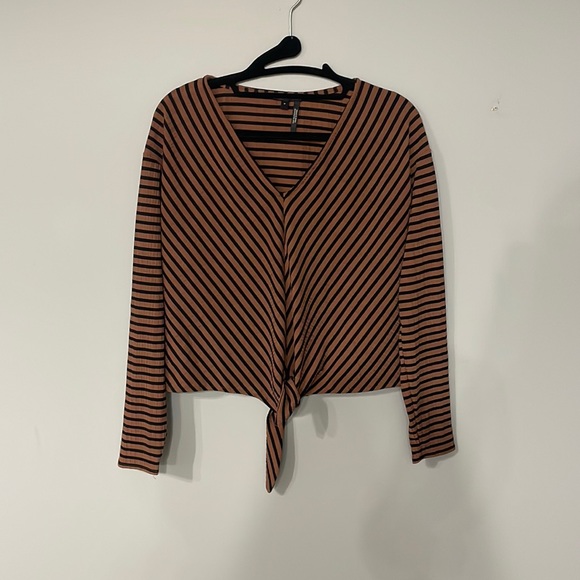 Dynamite Top - Picture 1 of 1